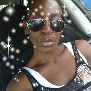 Meet your Posher, C victoria